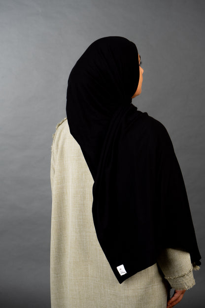 QUALITY HIJAB - Black Beauty
